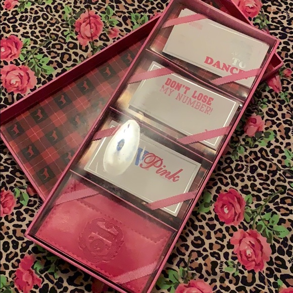 PINK Victoria's Secret Accessories - RSVP PINK cards 😁 💕